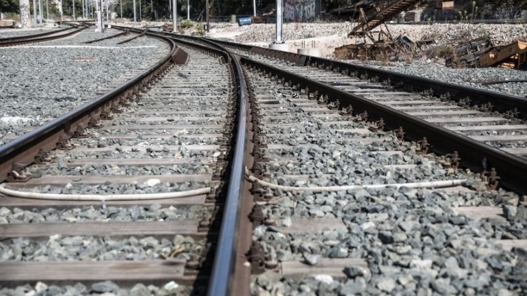 Λάρισα: Τρένο παρέσυρε και σκότωσε άνδρα