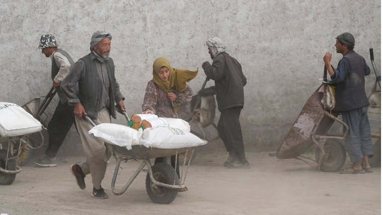 Ταλιμπάν: «Οι ΗΠΑ ιδιοποιήθηκαν τα περιουσιακά στοιχεία του αφγανικού λαού»