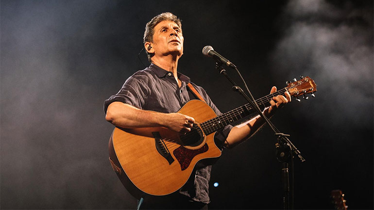 O Σωκράτης Μάλαμας στο Θέατρο Γης