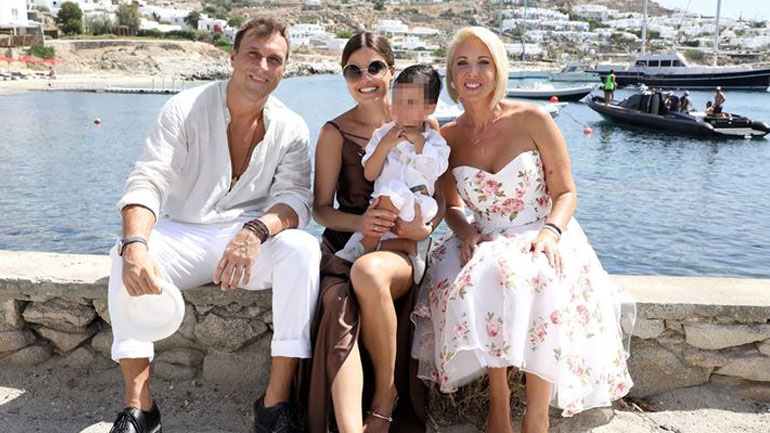 Κατερίνα Μονογυιού: Φωτογραφίες απο τη βάφτιση του γιου του Τζώρτζη Μονογυιού – Η κομψή εμφάνιση της συζύγου του