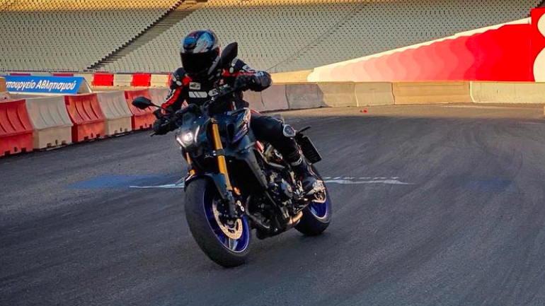 Οδηγώντας στο Ολυμπιακό Στάδιο με την Α.ΜΟΤ.Ο.Ε.