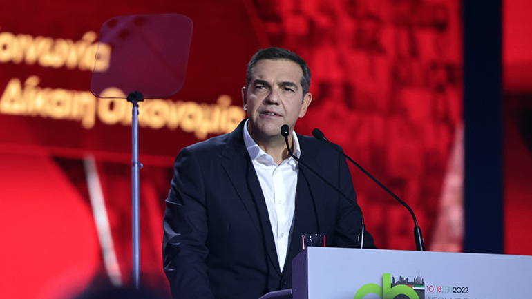 Δέσμευση Τσίπρα για κρατικοποίηση της ΔΕΗ