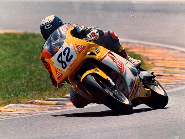 H συμμετοχή του Δημήτρη Διατσίδη στο Μουτζέλο το 1994!