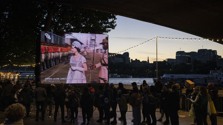 Βρετανία: Η κηδεία της βασίλισσας Ελισάβετ θα προβληθεί σε κινηματογράφους και γιγαντοοθόνες