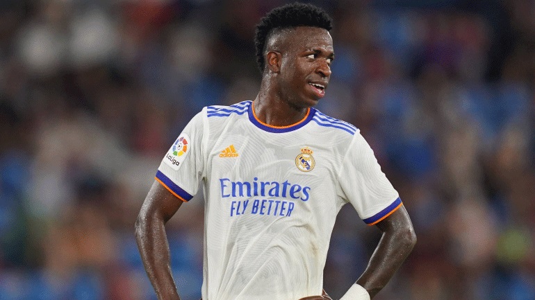 Ρεάλ Μαδρίτης: Οπαδοί της Ατλέτικο φώναζαν μαϊμού τον Βινίσιους πριν από το ντέρμπι