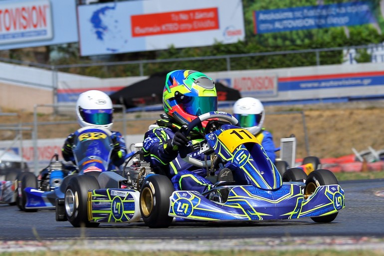 Λευτέρης Τουμπακάς 