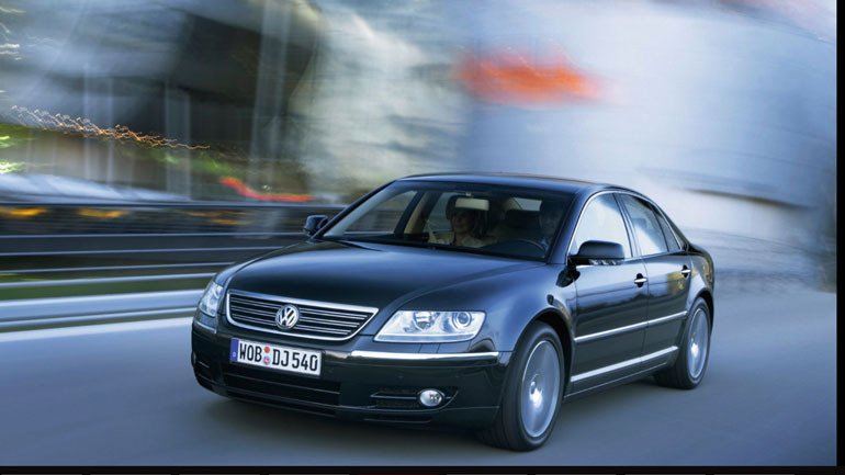 Ποιο sedan 20ετίας της VW βάζει κάτω τα περισσότερα σημερινά αυτοκίνητα;