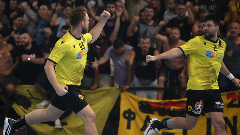 Χάντμπολ: Η ΑΕΚ πήρε το ντέρμπι της πρεμιέρας, 25-22 τον Ολυμπιακό