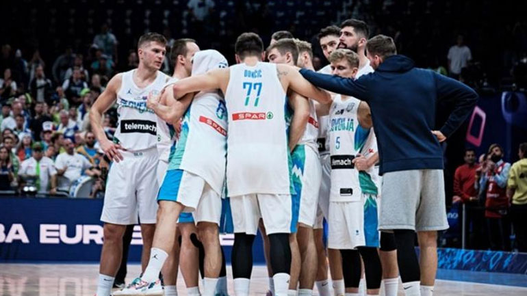 ΜΜΕ Βοσνίας: «Οι παίκτες της Σλοβενίας έπιναν μέχρι τις 5 τα ξημερώματα πριν το ματς με την Πολωνία»