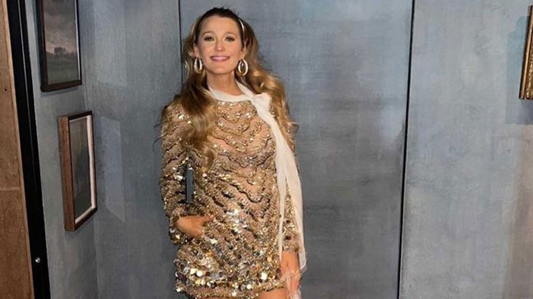 Blake Lively: Η «απάντησή» της στους 11 παπαράτσι που της έστησαν καρτέρι έξω από το σπίτι της Blake Lively: Η «απάντησή» της στους 11 παπαράτσι που της έστησαν καρτέρι έξω από το σπίτι της