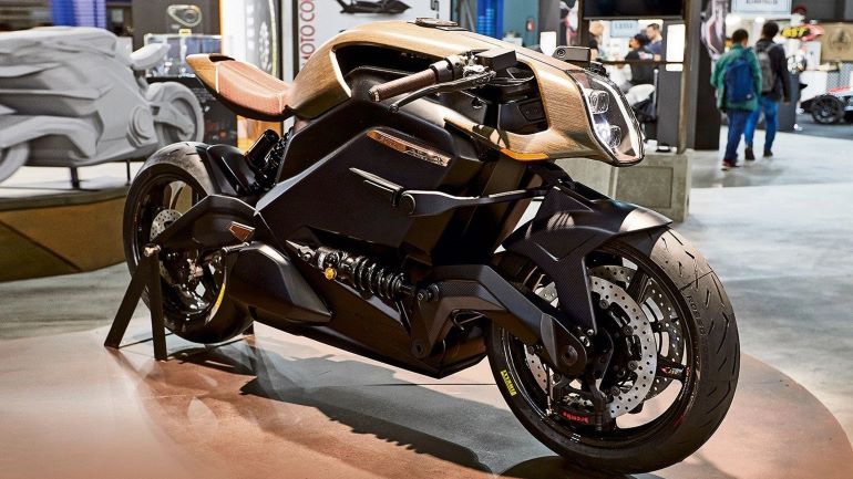 Η Arc κάνει το επόμενο βήμα: μοτοσυκλέτες Supersprot και Off Road