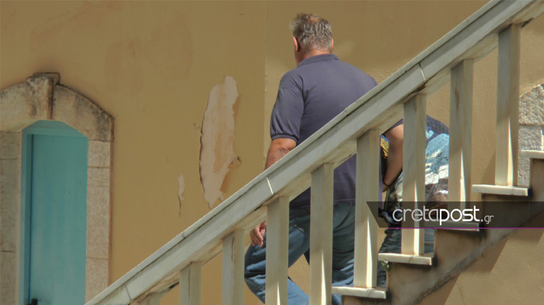 Χανιά: Ελεύθερος ο 52χρονος για τον άγριο ξυλοδαρμό της 17χρονης κόρης του