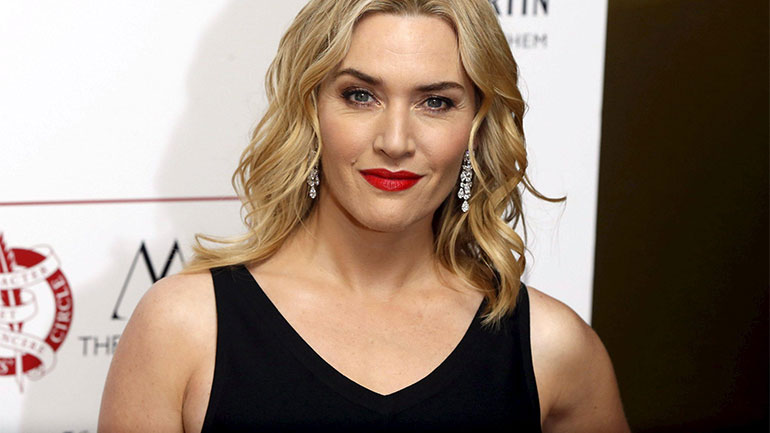 Επέστρεψε στα πλατό η Κέιτ Γουίνσλετ έπειτα από τραυματισμό στο πόδι