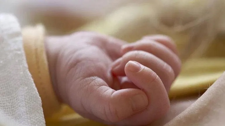 Λάρισα: Ανταλλαγή μωρών σε μαιευτήριο – Τι έδειξε το τεστ DNA