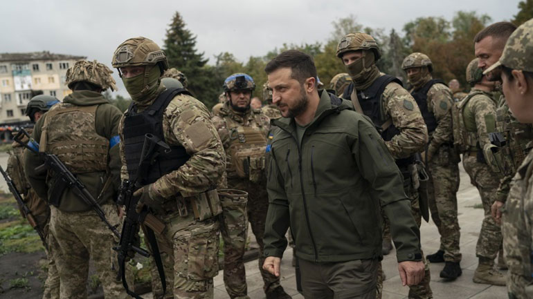 Ο Ζελένσκι ευχαριστεί τη Δύση για την καταδίκη της στα «δημοψηφίσματα» της Ρωσίας