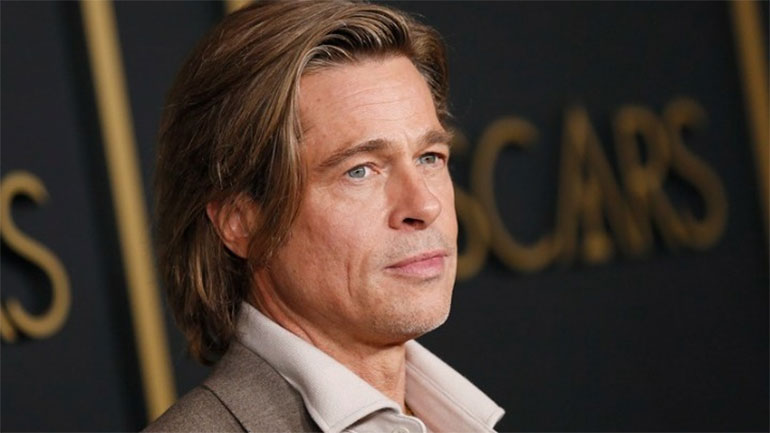 Ο Μπραντ Πιτ αποκαλύπτει ποιοι είναι οι πιο όμορφοι άνδρες στον κόσμο