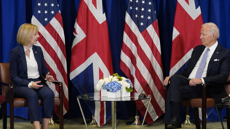 Συμφωνία Τζο Μπάιντεν και Λιζ Τρας για περαιτέρω στρατιωτική και οικονομική ενίσχυση της Ουκρανίας