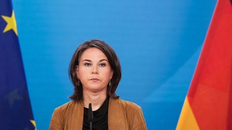 Μπέρμποκ: Η διεθνής κοινότητα να υποστηρίξει την άσκηση διώξεων για τα «εγκλήματα της Ρωσίας» στην Ουκρανία