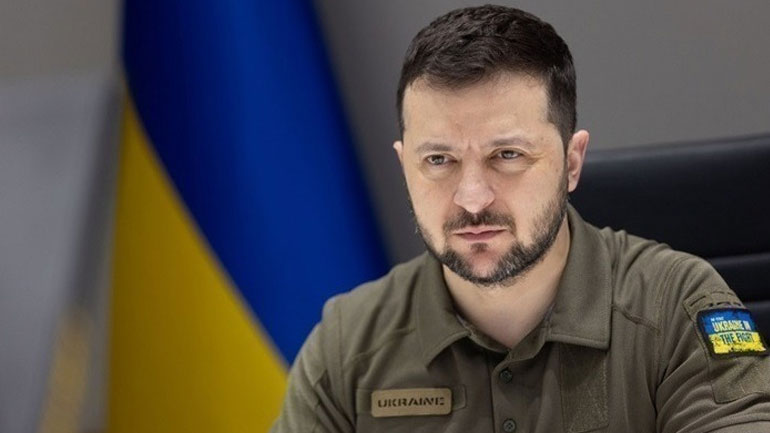 Ο Ζελένσκι προτρέπει τους Ρώσους να διαδηλώσουν κατά της επιστράτευσης Ο Ζελένσκι προτρέπει τους Ρώσους να διαδηλώσουν κατά της επιστράτευσης