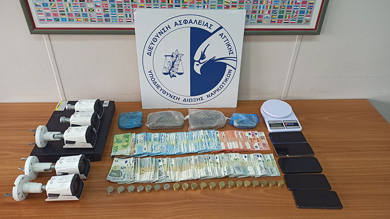 Τέσσερις συλλήψεις για ναρκωτικά σε Αχαρνές και Ζεφύρι – Κατασχέθηκε 1,5 κιλό ηρωίνη