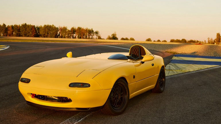 Πιο Fun to Drive δε γίνεται! Μονοθέσιο MX-5 με κινητήρα Skyactive-G