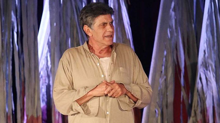 Γιάννης Μπέζος: «Δε θα έπαιρνα ποτέ στη δουλειά ηθοποιό που έχει παρέμβει αισθητικά στο σώμα της»