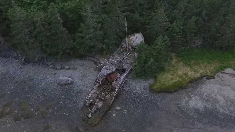 Καναδάς: Το ναυάγιο βγήκε στην… ακτή!