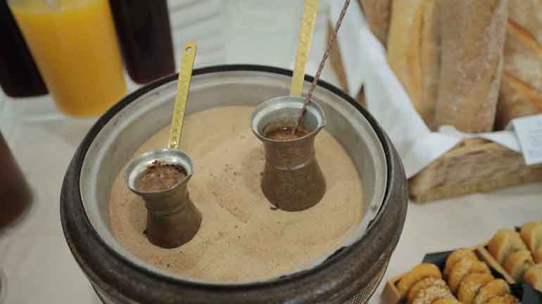 Με «Ελληνικό Πρωινό» οι Ξενοδόχοι και το Αεροδρόμιο της Αθήνας γιορτάζουν την Παγκόσμια Ημέρα Τουρισμού