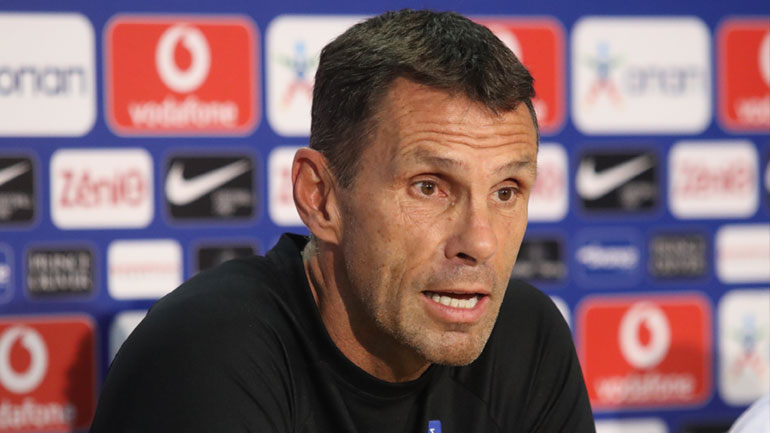 Πογέτ: «Η Ελλάδα έχει πρόβλημα στη θέση του φορ»