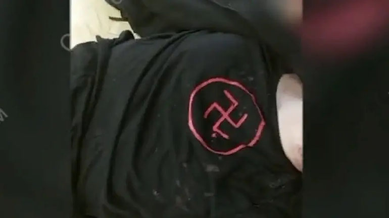 Μακελειό στο Ιζέφσκ: Μπλουζάκι με σβάστικα φορούσε ο ένοπλος που σκότωσε 13 ανθρώπους σε σχολείο