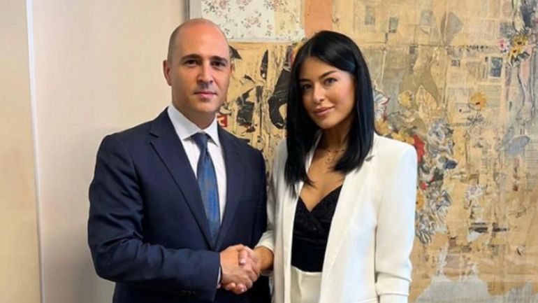 Ανακοινώνεται το κόμμα του Κωνσταντίνου Μπογδάνου με αντιπρόεδρο την Αφροδίτη Λατινοπούλου