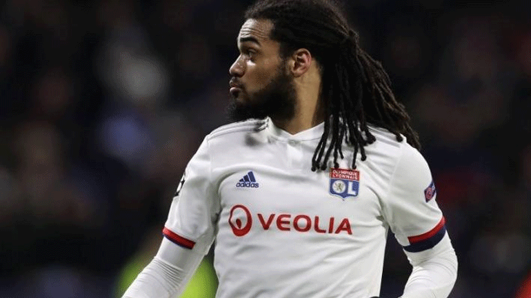 Στη Σαμπάμπ Αλ-Αχλί του Ντουμπάι υπογράφει ο Ντεναγιέρ