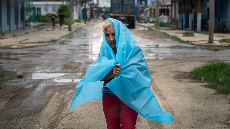 Ο κυκλώνας «Ίαν» χτύπησε την Κούβα