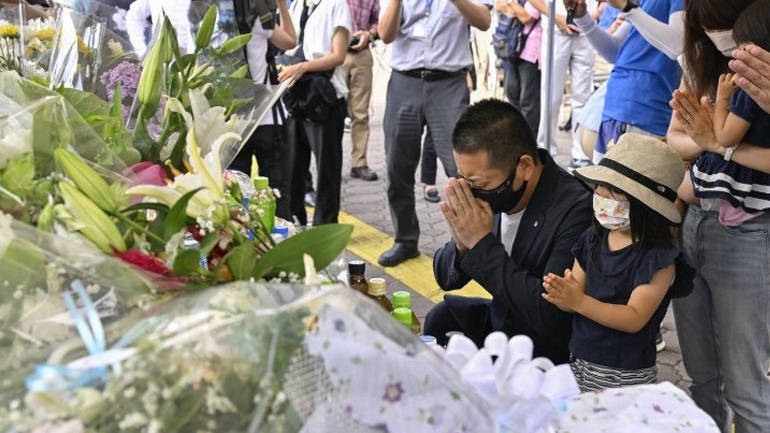 Η Ιαπωνία μεταξύ περισυλλογής και διαμαρτυρίας στην κηδεία του Σίνζο Άμπε