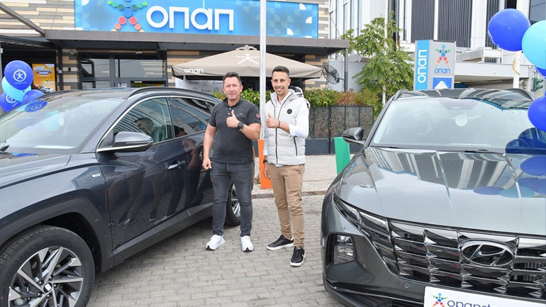 Οι μεγάλοι νικητές Ευάγγελος Πάλλης και Κυριάκος Ουζούνης