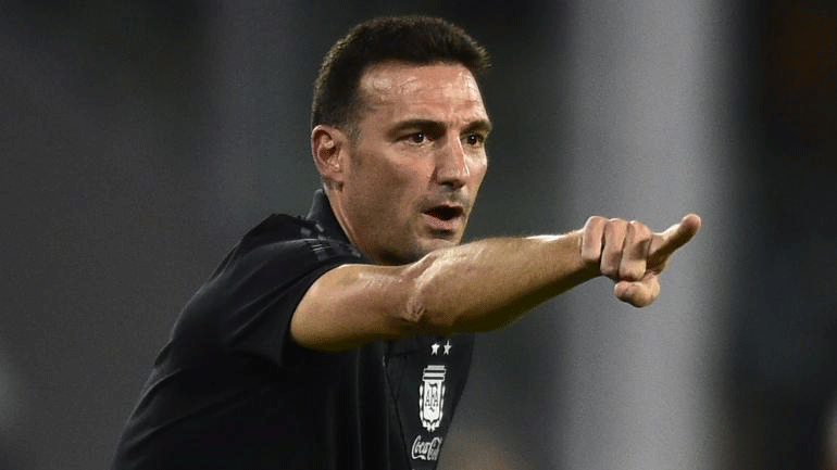 Αργεντινή: Νέο συμβόλαιο με τον Σκαλόνι έως το 2026