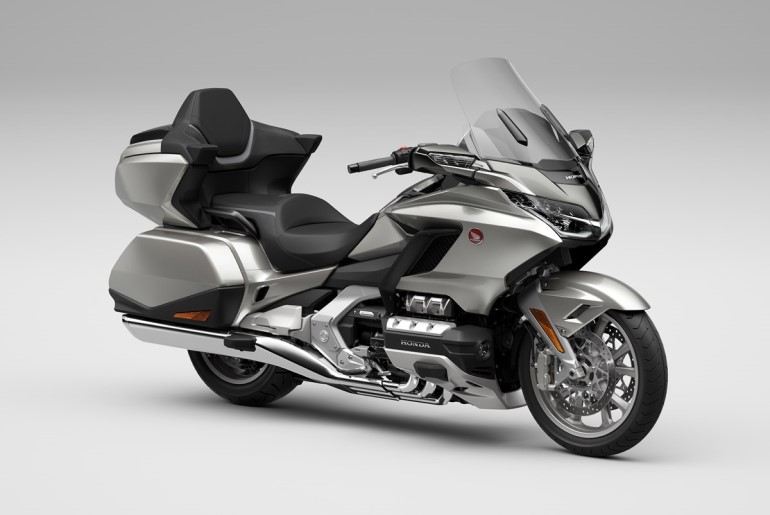 GL1800 Gold Wing 'Tour' - Silver Metallic/Iridium Grey Metallic.
