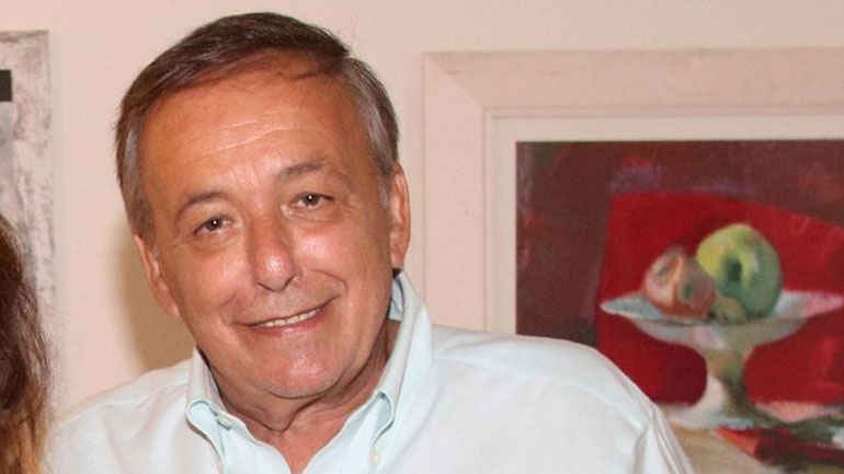 Ανδρέας Μικρούτσικος: «Όταν πέθανε η πρώτη μου γυναίκα, την τέφρα την είχα στο σπίτι»