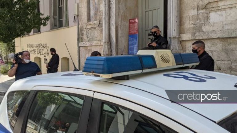 Προφυλακιστέος ο 46χρονος που κατηγορείται για βιασμό της ανήλικης θετής του κόρης