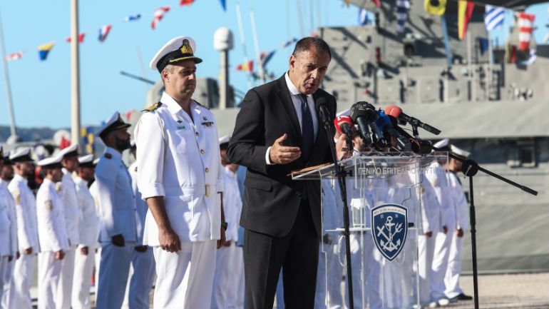 Ν. Παναγιωτόπουλος: «Η πολιτική ηγεσία περιβάλει με απόλυτη εμπιστοσύνη τη στρατιωτική ηγεσία»