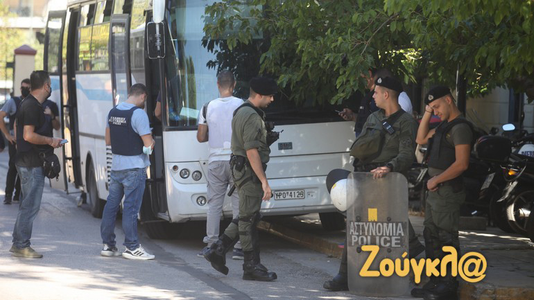 Στον ανακριτή οι 16 συλληφθέντες της Πανεπιστημιούπολης