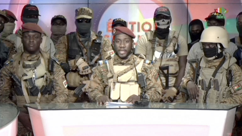 Μπουρκίνα Φάσο: Ο επικεφαλής της χούντας καλεί τους πραξικοπηματίες «να συνέλθουν»