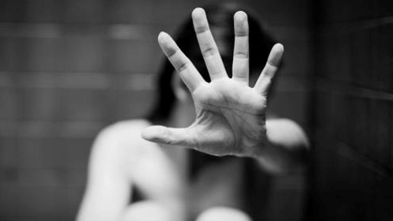 Τουρίστρια κατήγγειλε τον ομαδικό βιασμό της στα Χανιά