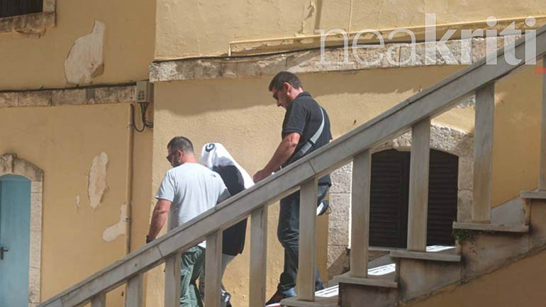 Ομαδικός βιασμός στα Χανιά: Στον εισαγγελέα ο 23χρονος φερόμενος ως δράστης Ομαδικός βιασμός στα Χανιά: Στον εισαγγελέα ο 23χρονος φερόμενος ως δράστης