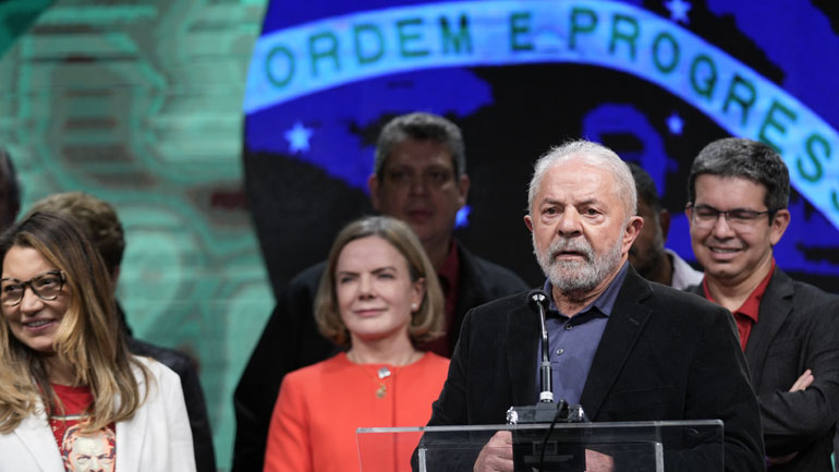 Λούλα:  Ο αγώνας συνεχίζεται έως την τελική νίκη