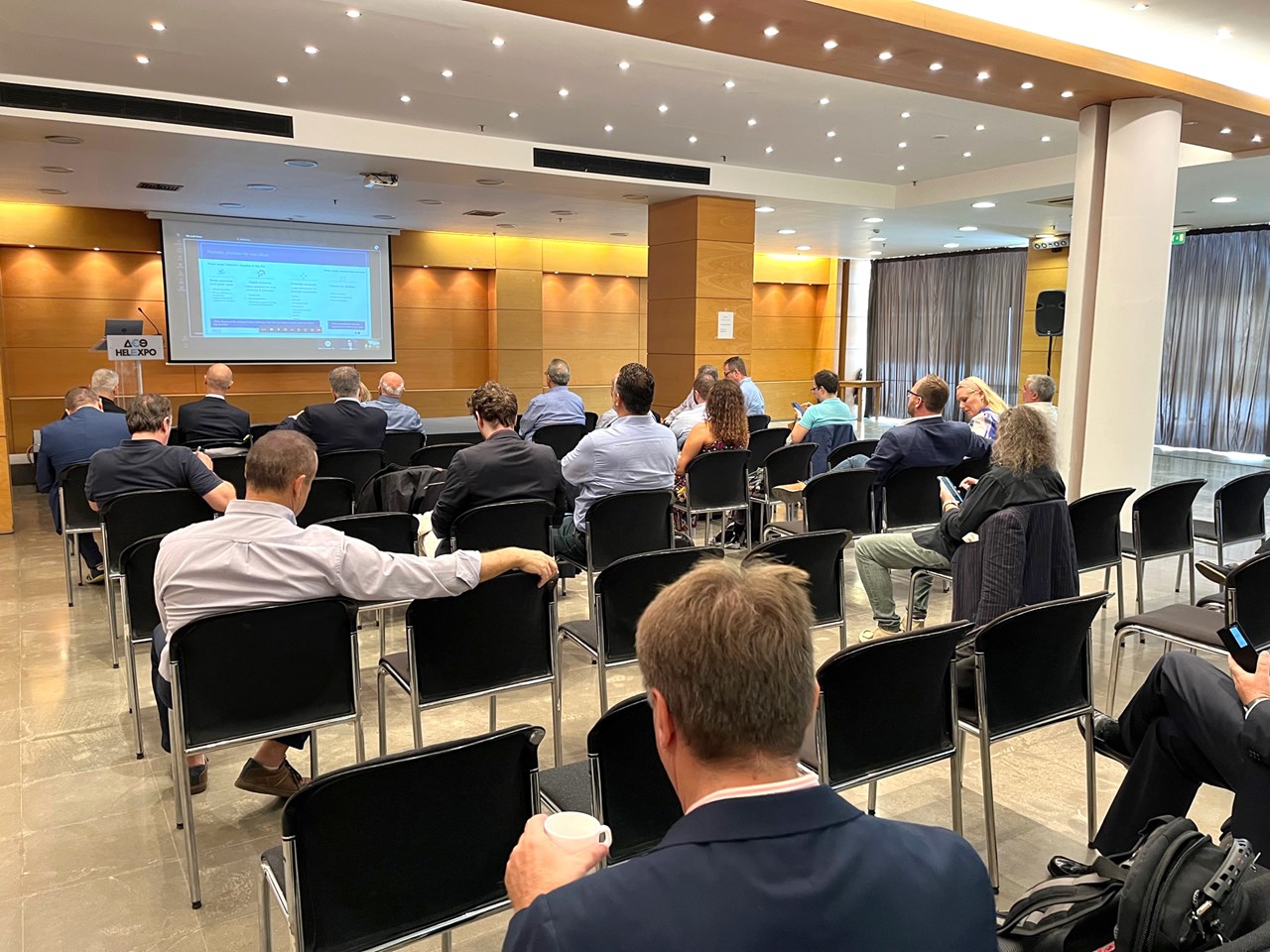 Στην ημερίδα Συνάντησης Ελληνικών Πόλεων, ο Χαράλαμπος Χατζής, Διευθυντής Ηλεκτρονικής Διακυβέρνησης του Δήμου Θεσσαλονίκης, μίλησε για τις ολοκληρωμένες ψηφιακές λύσεις που η NEUROPUBLIC εφαρμόζει στη συμπρωτεύουσα.