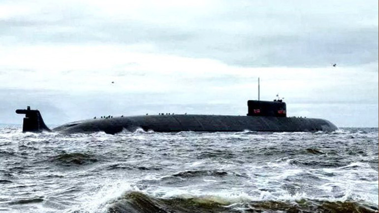 Ο Πούτιν επιστρατεύει «όπλα αποκάλυψης» σε υποβρύχια και τρένα