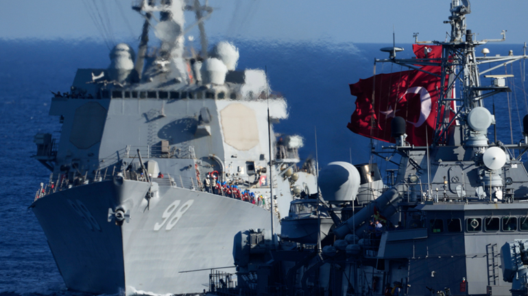 Σε διπλωματικό συναγερμό η Αθήνα