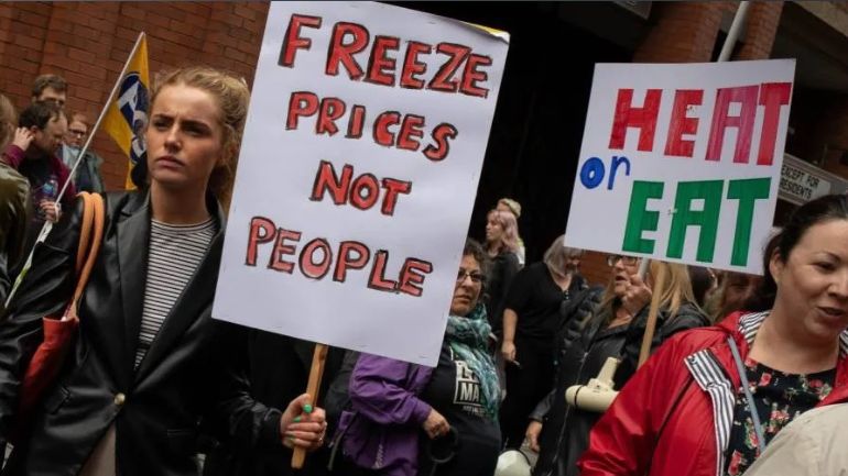 Έρχεται ύφεση στην ευρωζώνη, σύμφωνα με σοβαρή επιχειρηματική έρευνα – Πόσο άσχημη θα είναι;