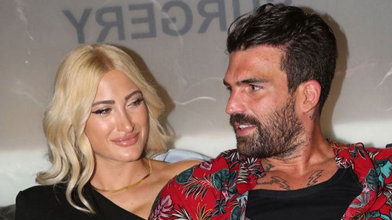 Δημήτρης Αλεξάνδρου: Έδειξε το χυδαίο μήνυμα που δέχτηκε για το revenge porn βίντεο με την Ιωάννα Τούνη